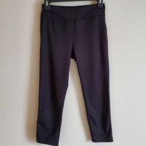 Woman's Eastern Mountain Sports 3/4 Length Active Leggings - Size S